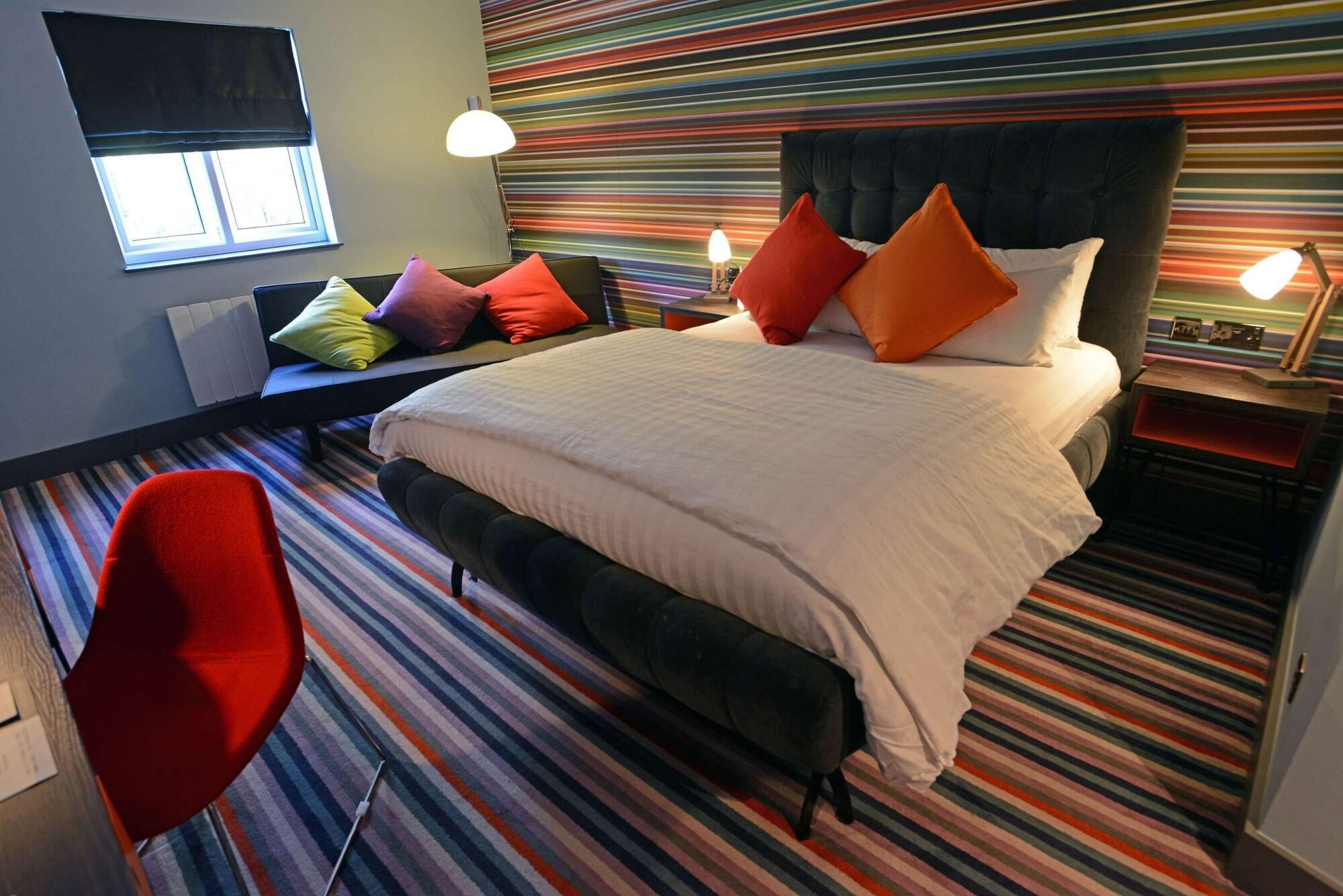 Village Hotel Manchester Bury Bury  Extérieur photo